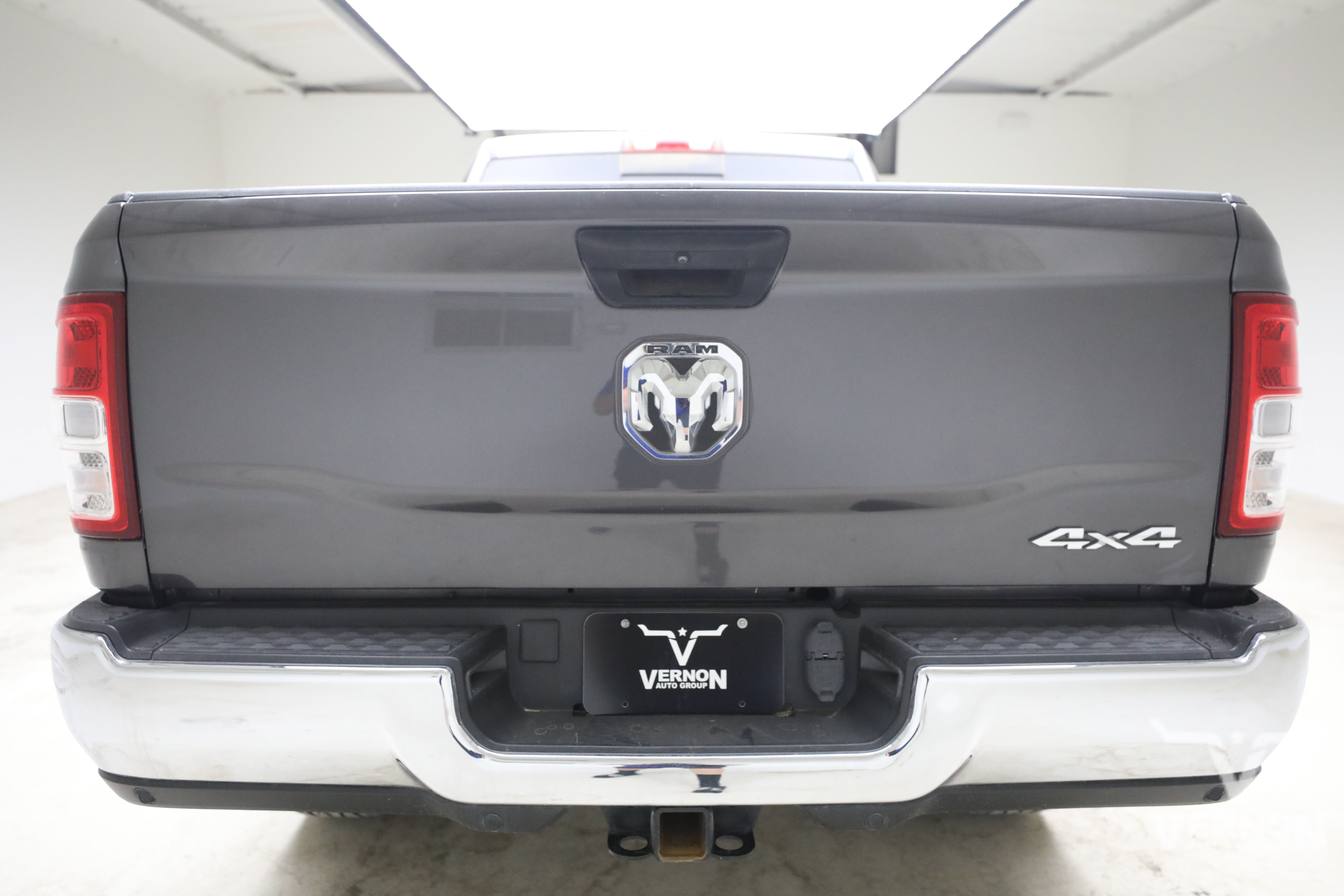 Used 2022 RAM 2500 Tradesman AWD/4WD image 3