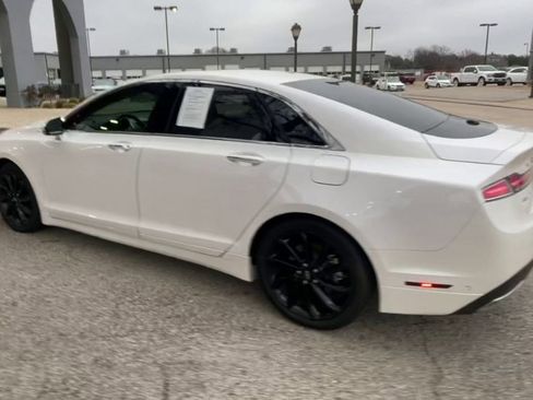 Used 2020 Lincoln MKZ Reserve w/ Monochromatic Package image 8