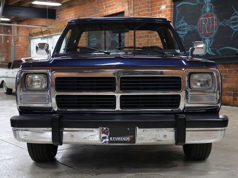 Used 1992 Dodge D/W Truck 150 image 8