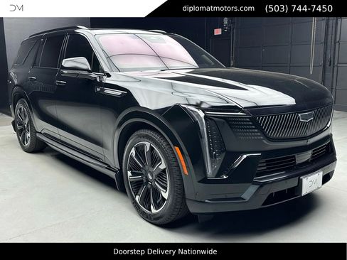 Used 2026 Cadillac Escalade IQL Sport 2 image 7