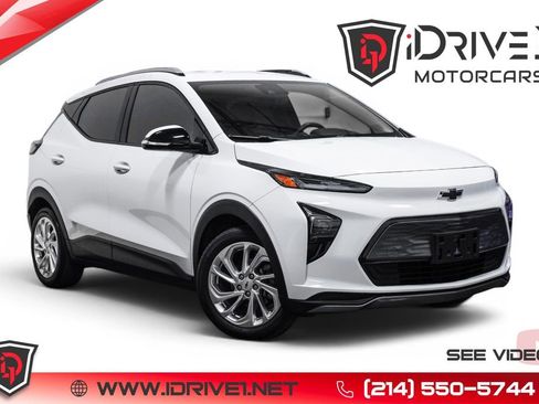 Used 2023 Chevrolet Bolt EUV LT w/ Driver Confidence Package image 1