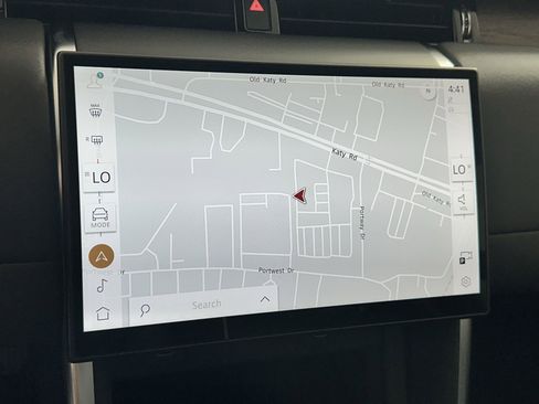 Certified 2025 Land Rover Discovery Sport S image 25