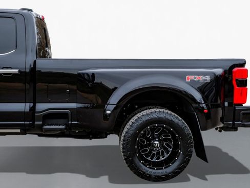 Used 2024 Ford F350 Limited w/ FX4 Off-Road Package image 11