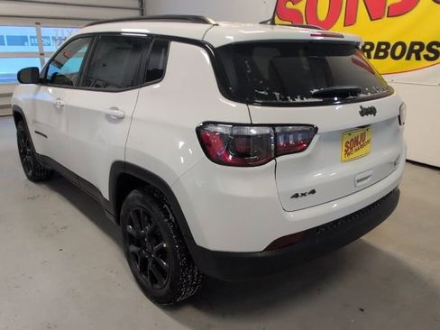 New 2026 Jeep Compass Latitude image 3
