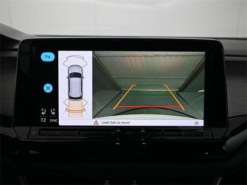 New 2026 Volkswagen Atlas Cross Sport SE image 3