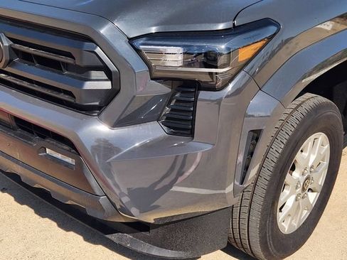 Used 2025 Toyota Tacoma SR5 RWD image 8