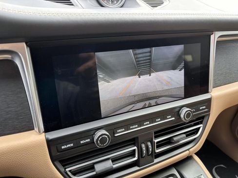 Used 2020 Porsche Macan GTS image 37