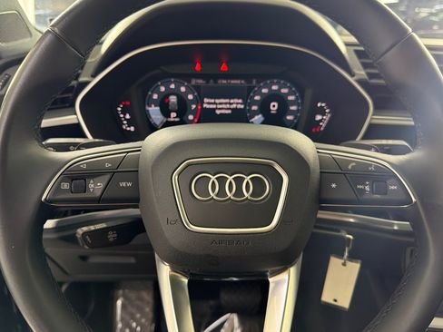 Used 2022 Audi Q3 2.0T Premium AWD/4WD image 11