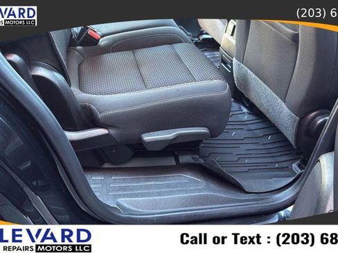 Used 2021 GMC Acadia SLE w/ Driver Convenience Package image 37