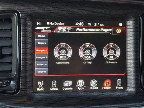 Used 2015 Dodge Challenger SRT w/ Technology Group image 22