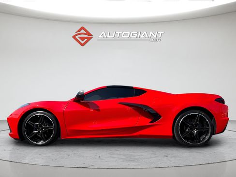 Used 2020 Chevrolet Corvette Stingray Premium Cpe w/ 3LT Preferred Equipment Group RWD image 3