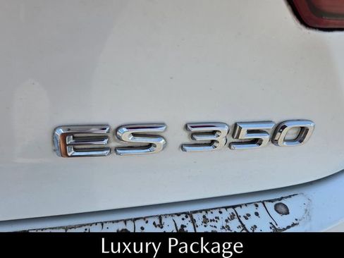 Used 2013 Lexus ES 350 w/ Luxury Pkg FWD image 11