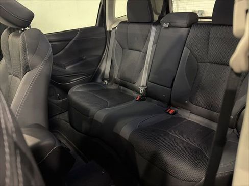 Used 2023 Subaru Forester Premium image 6