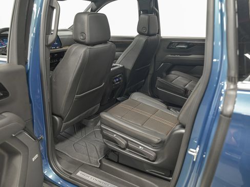 Used 2026 Chevrolet Suburban High Country w/ Sun And Tow Package AWD/4WD image 28