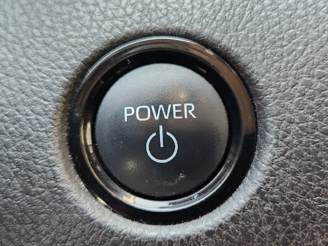 Used 2025 Toyota Camry LE FWD image 19