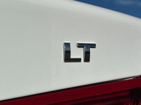 Used 2023 Chevrolet Malibu LT w/ Driver Confidence Package image 32