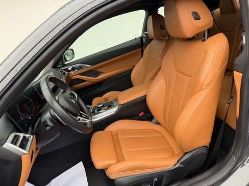 Used 2025 BMW 430i xDrive Coupe w/ M Sport Package image 10