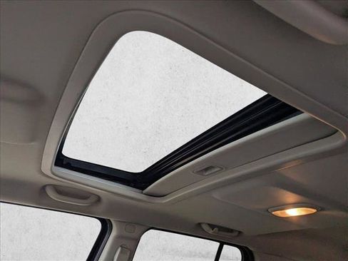 Used 2016 Jeep Patriot High Altitude image 15