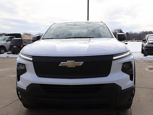 New 2024 Chevrolet Silverado EV W/T image 9