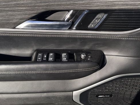 Used 2022 Jeep Wagoneer Series II w/ Premium Group I image 22