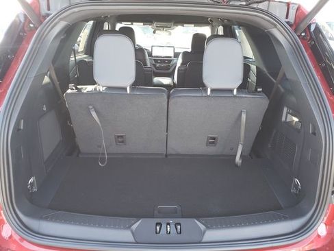 New 2026 Ford Explorer ST-Line image 8