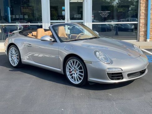 Used 2011 Porsche 911 Carrera RWD image 1