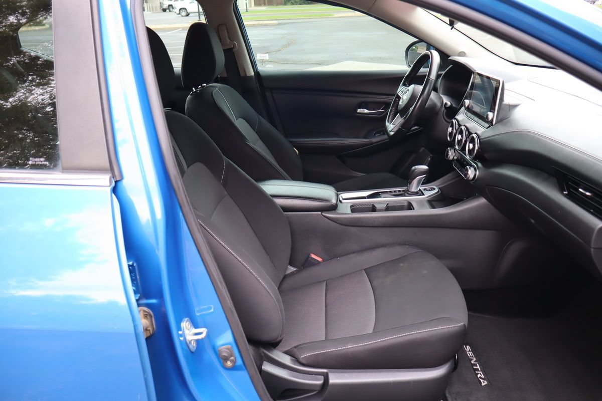 Used 2022 Nissan Sentra SV FWD image 22