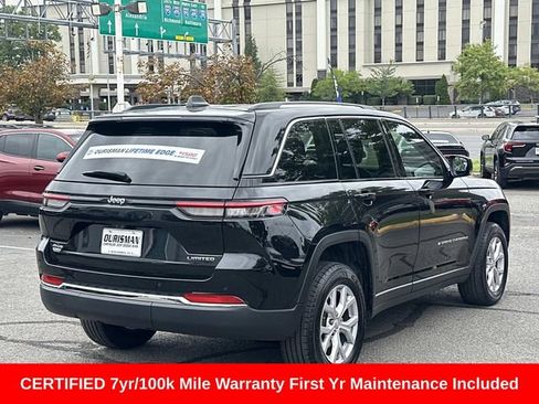 Used 2022 Jeep Grand Cherokee Limited AWD/4WD image 3