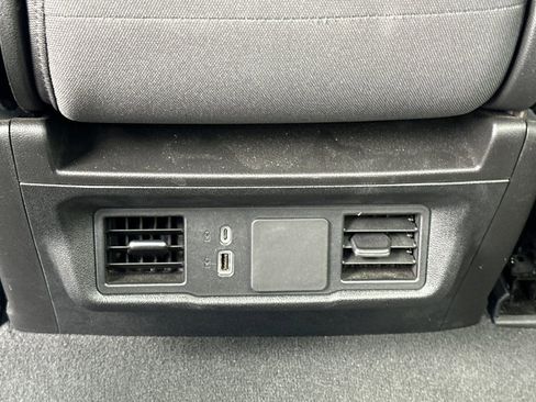 Used 2024 Chevrolet Silverado 1500 Custom RWD image 39