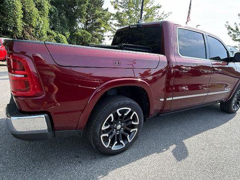 Used 2025 RAM 1500 Limited AWD/4WD image 8
