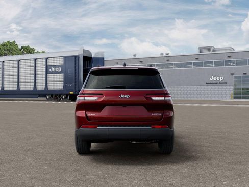 New 2026 Jeep Grand Cherokee L Limited AWD/4WD image 7