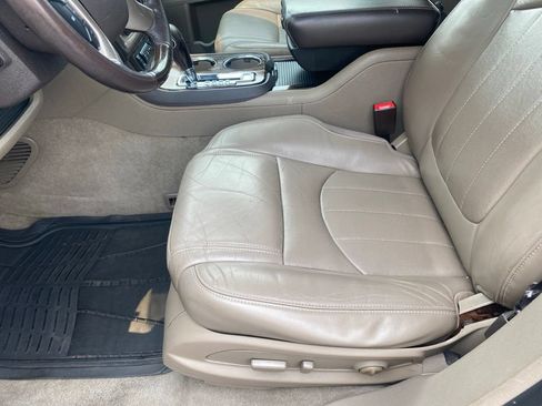 Used 2014 GMC Acadia Denali AWD/4WD image 18