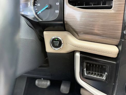 Used 2022 Ford Expedition Limited AWD/4WD image 37