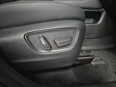 New 2026 Toyota Grand Highlander Limited image 36