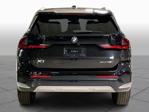 Certified 2023 BMW X1 xDrive28i w/ Convenience Package image 4