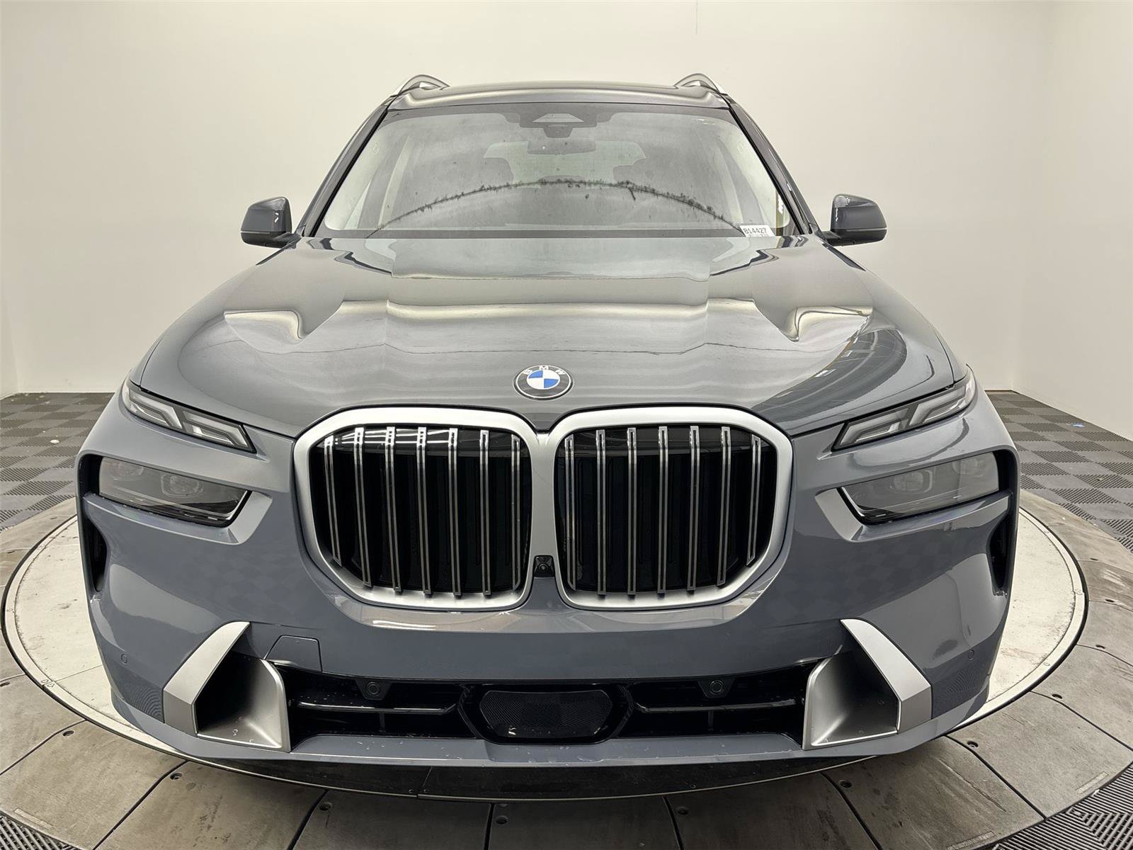 New 2026 BMW X7 xDrive40i w/ Premium Package AWD/4WD image 14