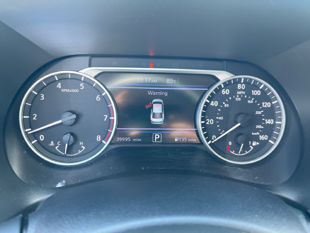 Used 2024 Nissan Sentra SV FWD image 10