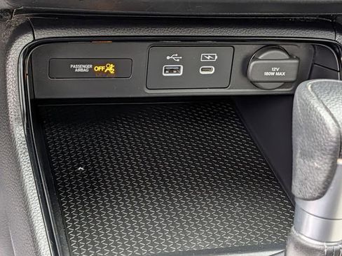 Used 2025 Honda CR-V EX image 16
