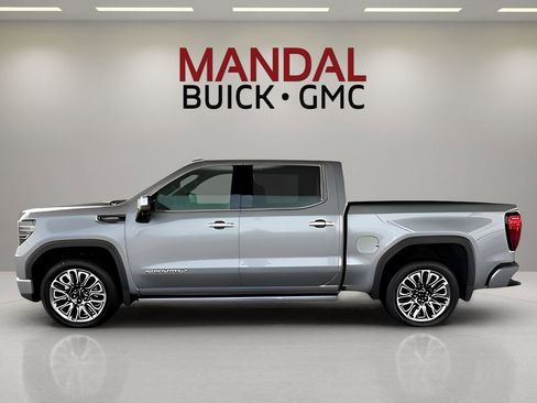 Used 2025 GMC Sierra 1500 Denali Ultimate image 10