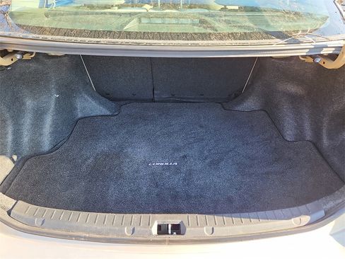 Used 2013 Toyota Corolla L image 28