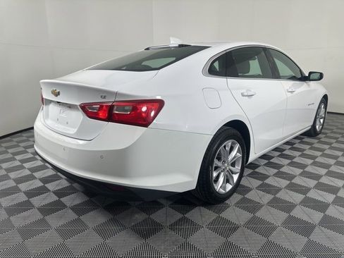 Used 2024 Chevrolet Malibu LT image 3