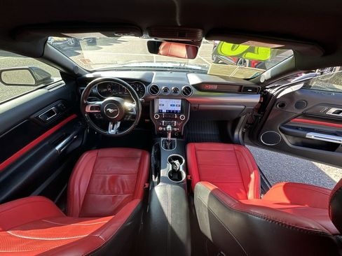 Used 2020 Ford Mustang GT Premium w/ GT Performance Package image 18