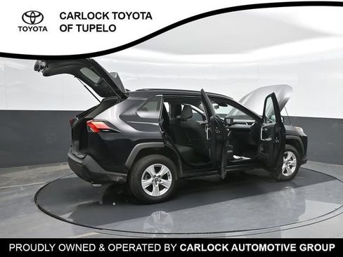 Used 2021 Toyota RAV4 XLE FWD image 45