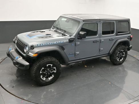Used 2024 Jeep Wrangler Unlimited Rubicon 4xe image 40
