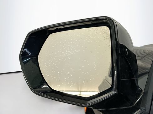 Used 2024 Chevrolet Tahoe LT image 16