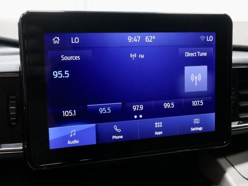 Certified 2024 Ford Explorer XLT w/ Equipment Group 202A AWD/4WD image 3