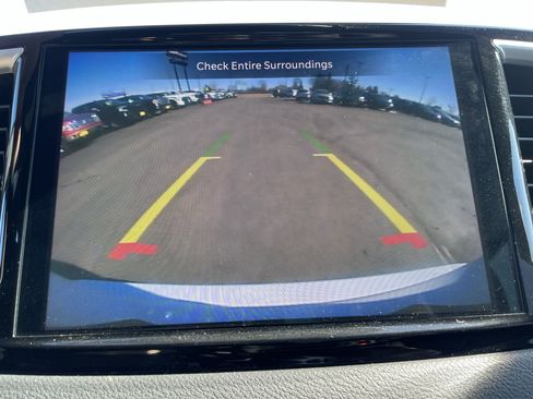 Used 2025 Chrysler Pacifica Select FWD image 21