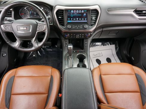 Used 2018 GMC Acadia SLT AWD/4WD image 10