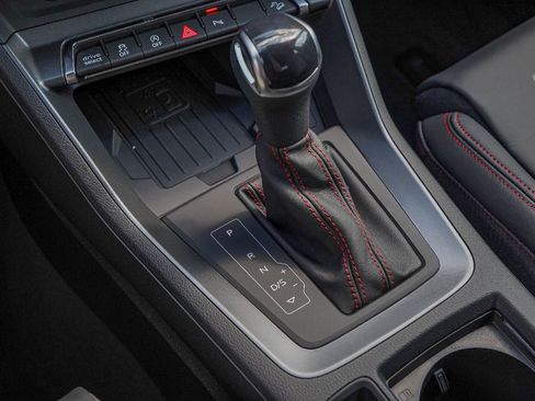 New 2025 Audi Q3 2.0T Premium Plus image 16