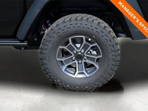 New 2025 Jeep Gladiator Mojave w/ Safety Group image 9